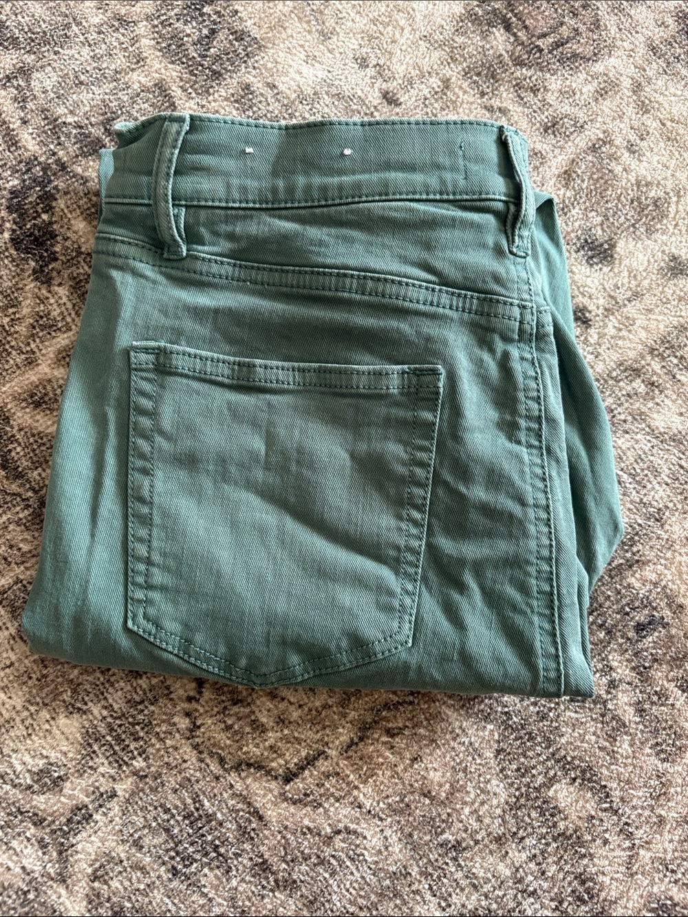 LOFT Skinny Jeans in Olive Green